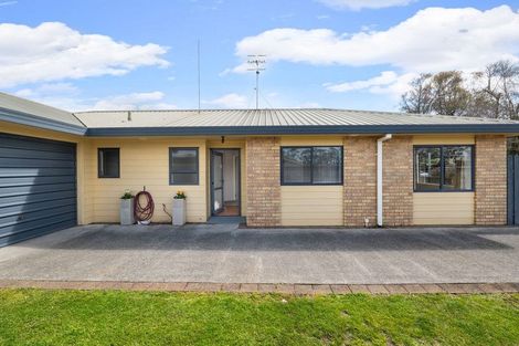 Photo of property in 10 Alexander Street, Katikati, 3129