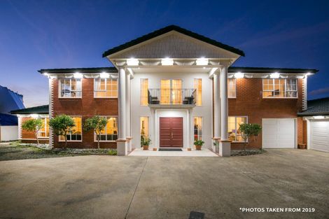 Photo of property in 18 Mansion Court, West Harbour, Auckland, 0618