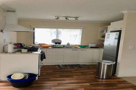 Photo of property in 206 Russell Road, Manurewa, Auckland, 2102