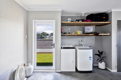 Photo of property in 18 Fox Street, Okato, 4335