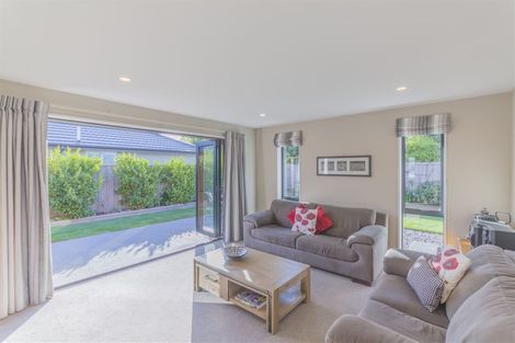Photo of property in 26 Chesterfield Place, Rangiora, 7400