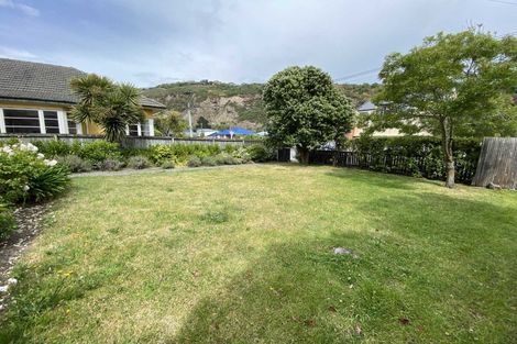 Photo of property in 25 Stoke Street, Sumner, Christchurch, 8081