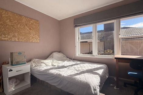 Photo of property in 54 Lyttelton Avenue, Forrest Hill, Auckland, 0620