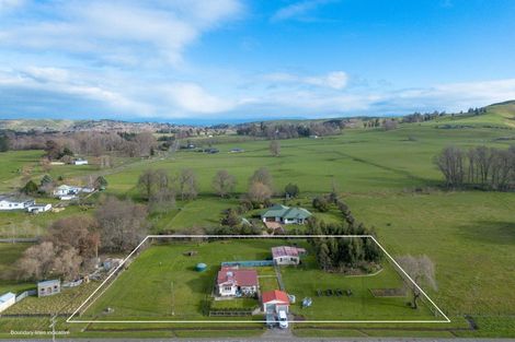 Photo of property in 32 Lindsay Road, Waipukurau, 4283