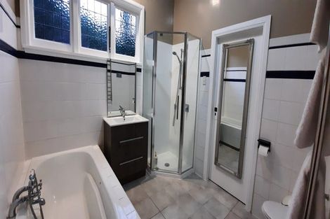 Photo of property in 361 Karori Road, Karori, Wellington, 6012