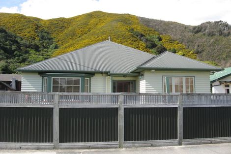 Photo of property in 101 Wyndrum Avenue, Waterloo, Lower Hutt, 5011