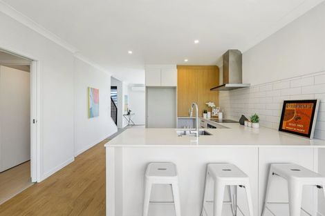 Photo of property in 26 Rauriki Lane, Rosehill, Papakura, 2113