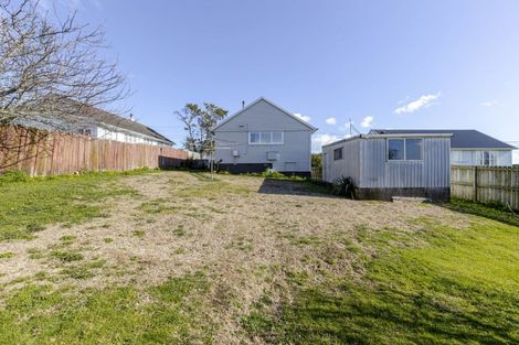 Photo of property in 56 Cook Street, Marfell, New Plymouth, 4310
