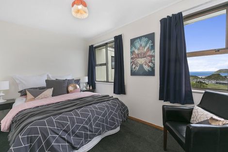 Photo of property in 3a Nuku Street, Strathmore Park, Wellington, 6022