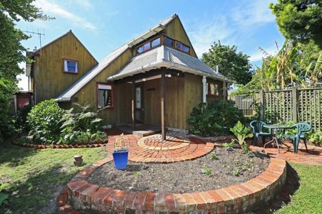 Photo of property in 20 Pipi Street, Te Awanga, 4102