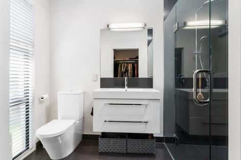 Photo of property in 1 Bargrove Close, Halswell, Christchurch, 8025