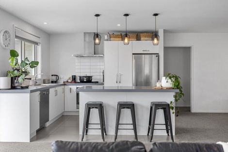 Photo of property in 110 Puhirake Crescent, Pyes Pa, Tauranga, 3112