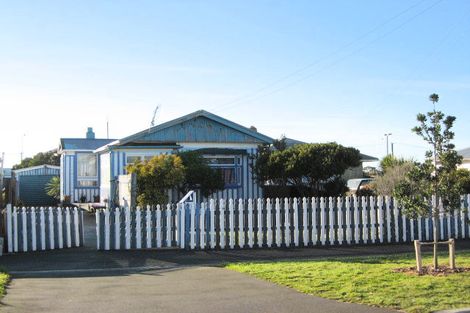 Photo of property in 43 Keppel Street, New Brighton, Christchurch, 8083