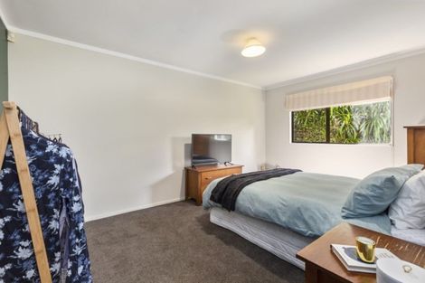 Photo of property in 6b Jacaranda Grove, Maungaraki, Lower Hutt, 5010