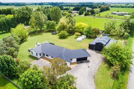 Photo of property in 1999 Longburn Rongotea Road, Longburn, Palmerston North, 4475