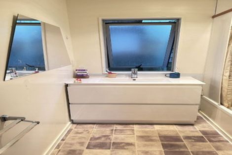 Photo of property in 73b Kotuku Street, Elsdon, Porirua, 5022