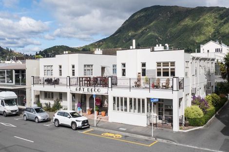 Photo of property in 11-19 Wellington Street, Picton, 7220