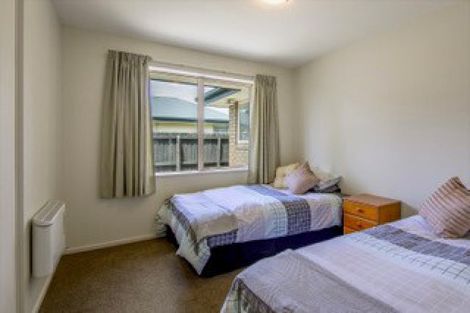 Photo of property in 26 Maple Place, Rangiora, 7400