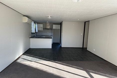 Photo of property in 9 Winifred Avenue, Bayview, Auckland, 0629
