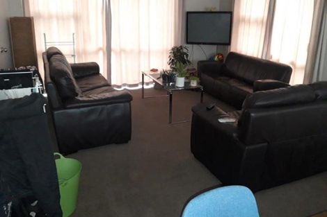 Photo of property in 27c Newnham Terrace, Upper Riccarton, Christchurch, 8041