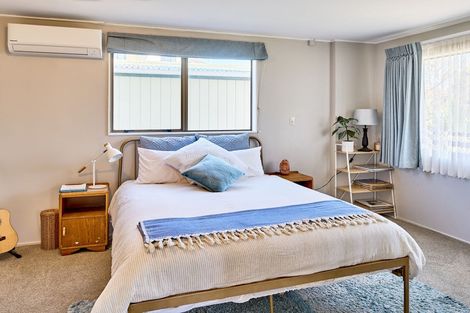 Photo of property in 33 Clipper Street, Titahi Bay, Porirua, 5022