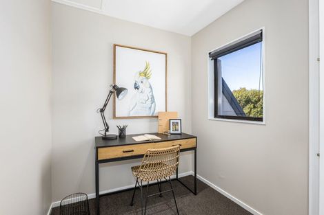 Photo of property in 25 Longitude Place, Whitby, Porirua, 5024