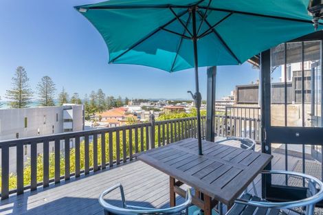 Photo of property in 4a Seaview Terrace, Bluff Hill, Napier, 4110