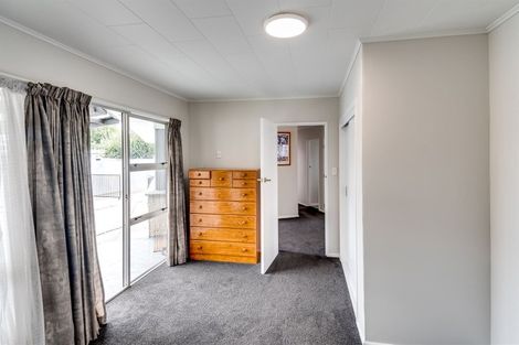 Photo of property in 130 Portsmouth Road, Flaxmere, Hastings, 4120