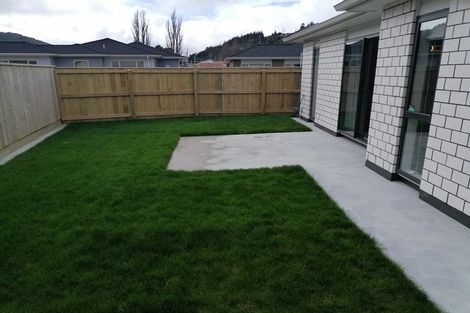 Photo of property in 28 Manor Park Road, Manor Park, Lower Hutt, 5019