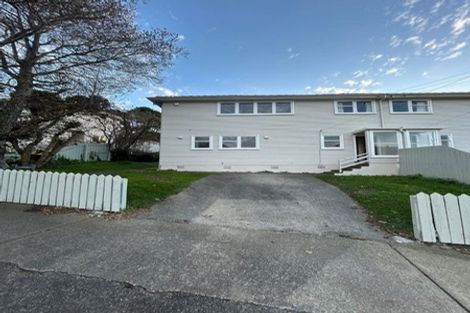Photo of property in 67 Tremewan Street, Tawa, Wellington, 5028
