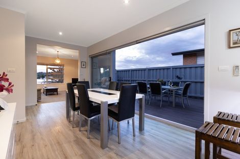 Photo of property in 21 Lakeview Quay, Pyes Pa, Tauranga, 3112