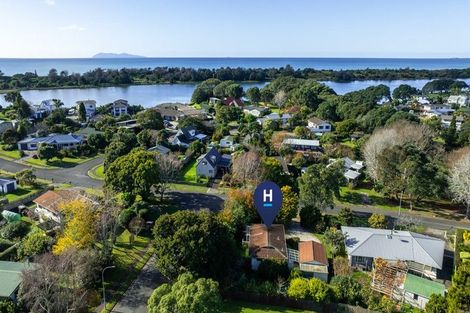 Photo of property in 9 Pohutukawa Drive, Athenree, Katikati, 3177