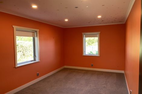 Photo of property in 32a Elizabeth Street, Waikanae, 5036