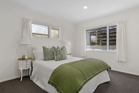 Photo of property in 3b Russell Place, Brookfield, Tauranga, 3110