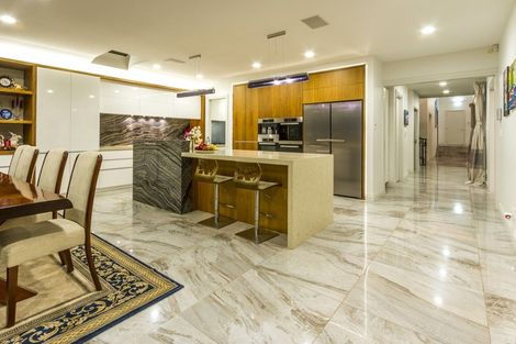 Photo of property in 2 Seacliffe Avenue, Belmont, Auckland, 0622