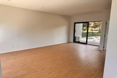 Photo of property in 24 Gladys Avenue, Glenfield, Auckland, 0629