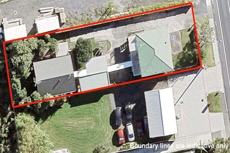 Photo of property in 63 Red Beach Road, Red Beach, 0932