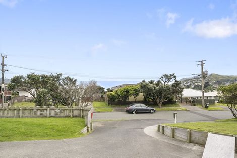 Photo of property in 30 Matatiro Street, Titahi Bay, Porirua, 5022