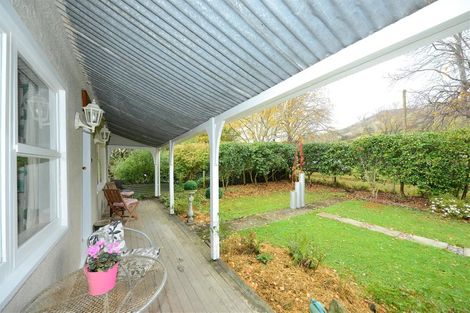Photo of property in 4511 Christchurch Akaroa Road, Little River, 7591