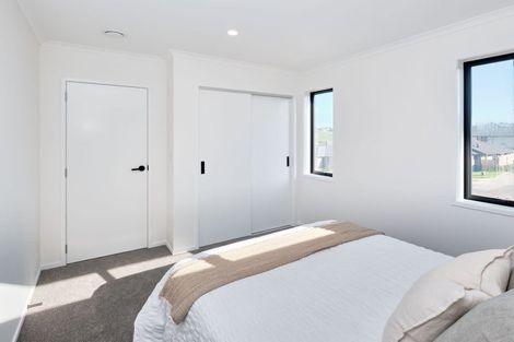 Photo of property in 63 Leathem Crescent, Pokeno, 2402