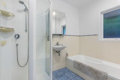 Photo of property in 3/46 Felton Mathew Avenue, Saint Johns, Auckland, 1072