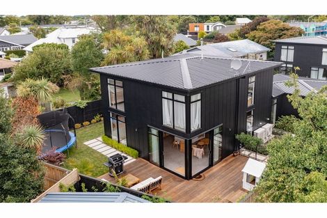 Photo of property in 2/169 Saint Albans Street, St Albans, Christchurch, 8014