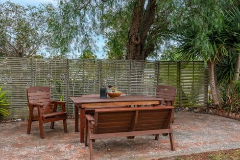 Photo of property in 1 Grange Road North, Haumoana, 4102
