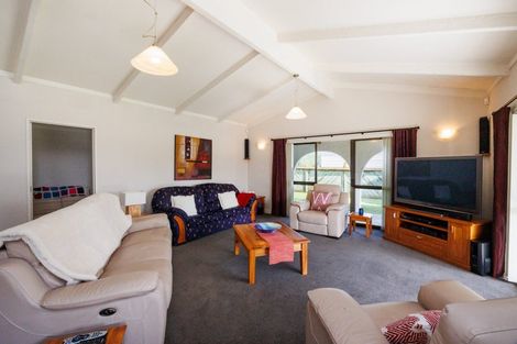 Photo of property in 78 Cook Street, Foxton, 4814