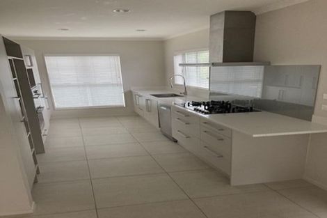 Photo of property in 21 Anselmi Ridge Road, Pukekohe, 2120