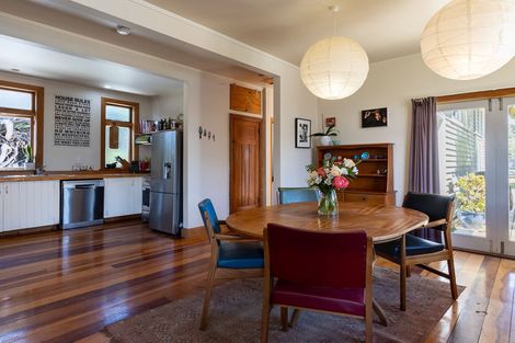 Photo of property in 20 Rauparaha Street, Waikanae Beach, Waikanae, 5036