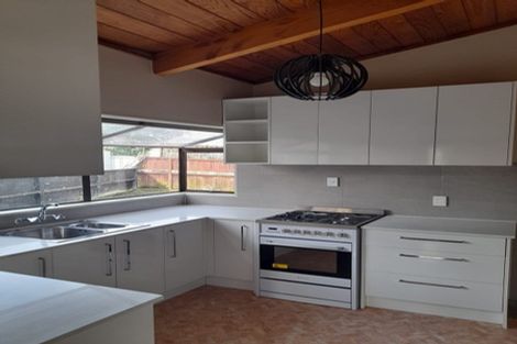 Photo of property in 2/62 Weymouth Road, Manurewa, Auckland, 2102