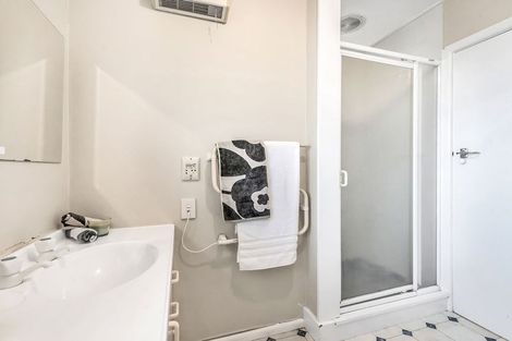 Photo of property in 112 East Belt, Lincoln, 7608