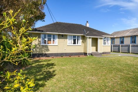 Photo of property in 39 Cambridge Street, Milson, Palmerston North, 4414