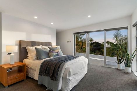 Photo of property in 104 Glendhu Road, Bayview, Auckland, 0629